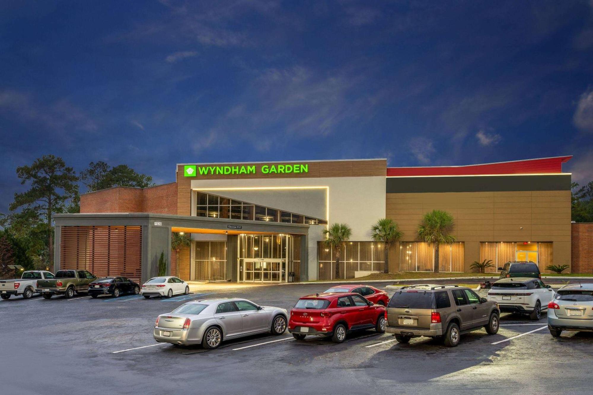 Wyndham Garden Columbia-Ft Jackson Hotel Bagian luar foto