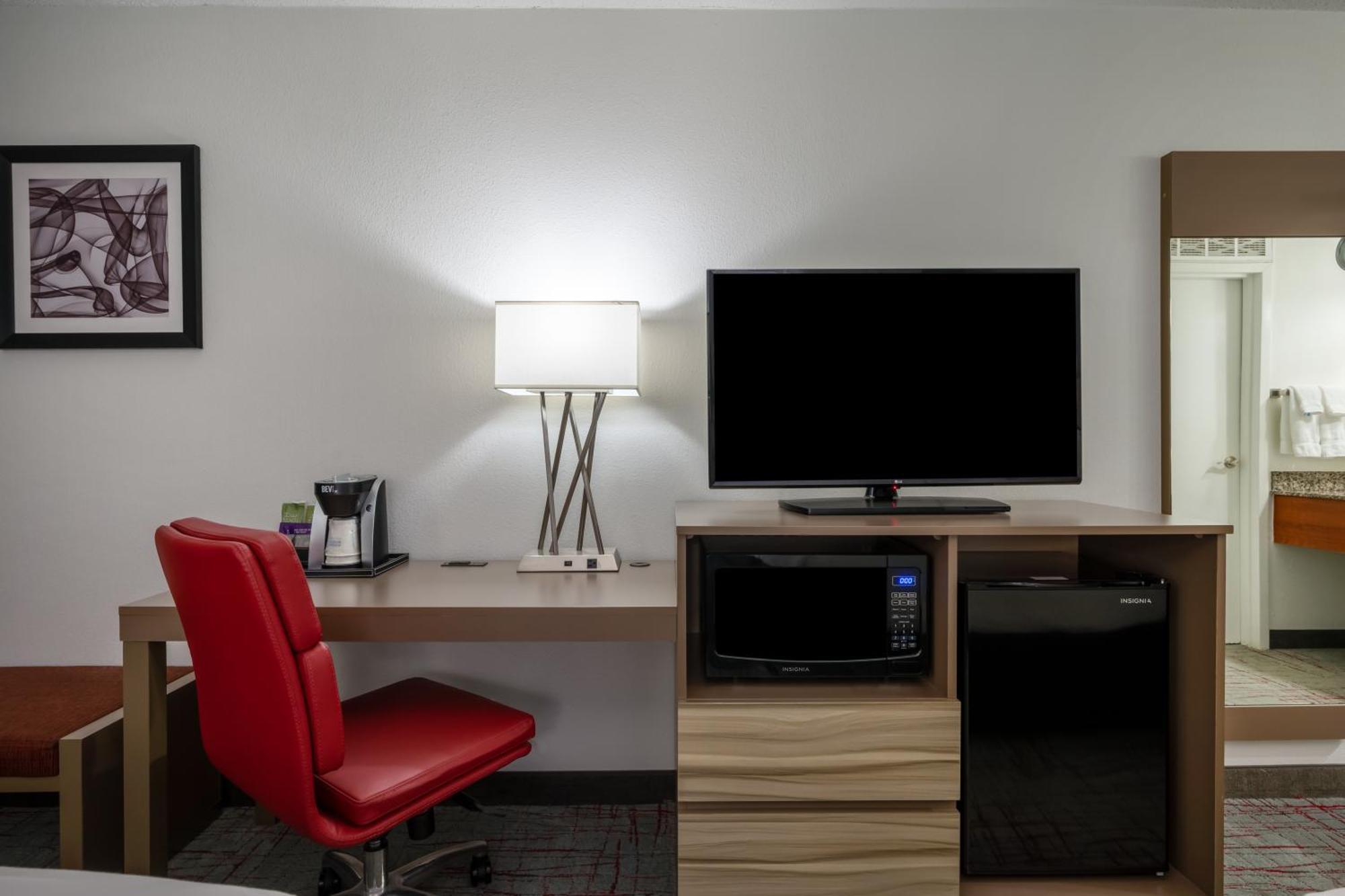 Wyndham Garden Columbia-Ft Jackson Hotel Bagian luar foto